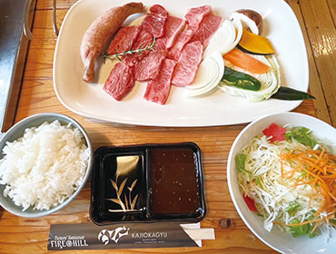 ファーマーズレストラン FIRE HILL「梶岡牛2種盛りランチ」